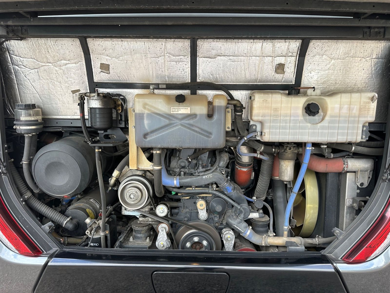 Iveco EVADYS H (55 Sitze*Schalt*176 tKm) - Minibus, Mikrobus: obrázek 3 Iveco EVADYS H (55 Sitze*Schalt*176 tKm) - Minibus, Mikrobus: obrázek 3