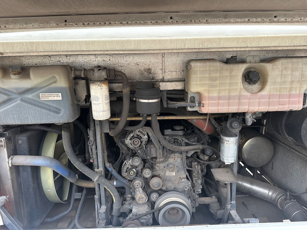 Iveco Irisbus Crossway LE SFR 152 DE*100 km/h*Schalt Iveco Irisbus Crossway LE SFR 152 DE*100 km/h*Schalt - Městský autobus: obrázek 4 Iveco Irisbus Crossway LE SFR 152 DE*100 km/h*Schalt Iveco Irisbus Crossway LE SFR 152 DE*100 km/h*Schalt - Městský autobus: obrázek 4