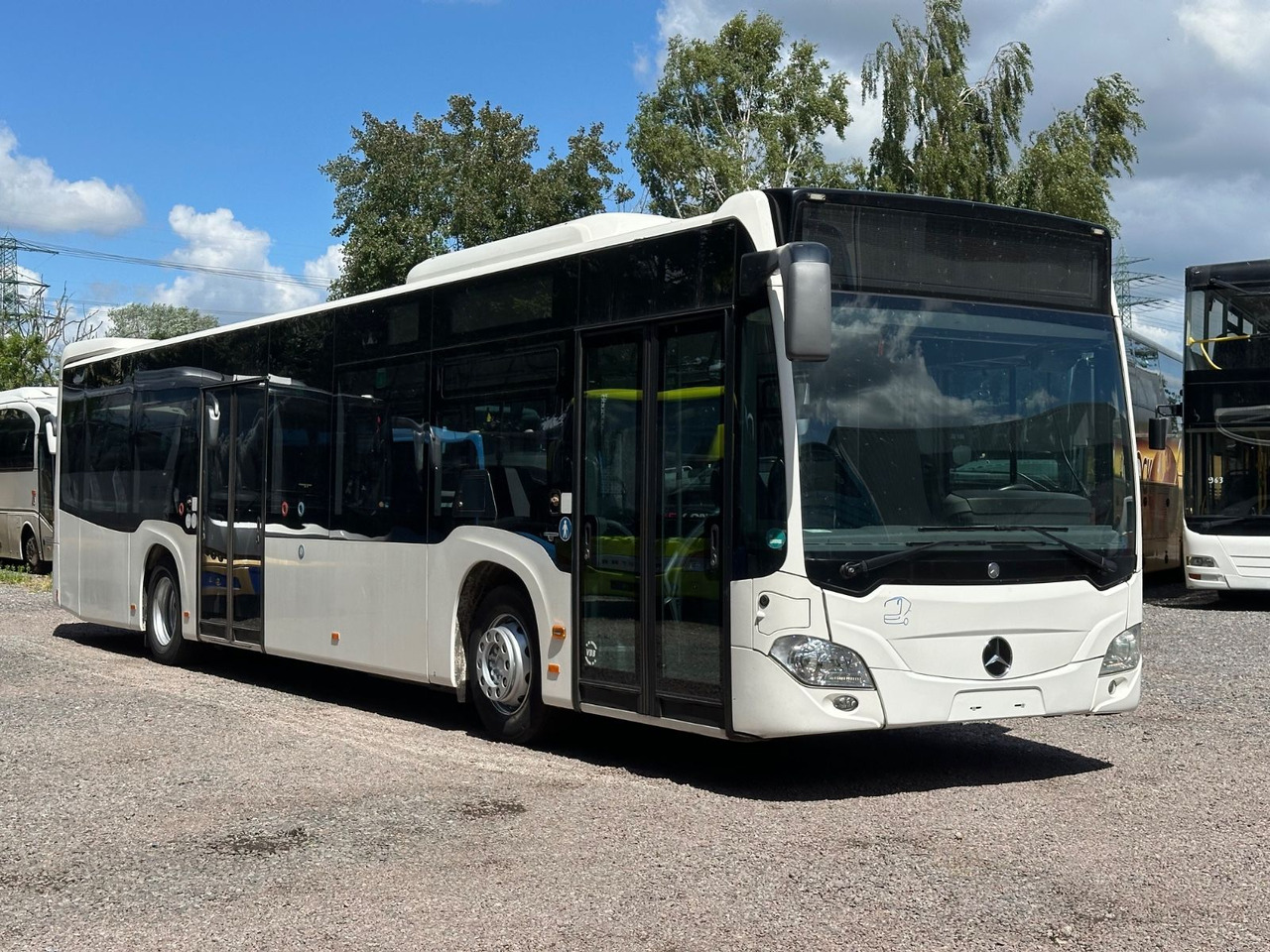 Mercedes-Benz O 530 C2 Citaro Euro 6*Klimaanlage - Městský autobus: obrázek 1 Mercedes-Benz O 530 C2 Citaro Euro 6*Klimaanlage - Městský autobus: obrázek 1