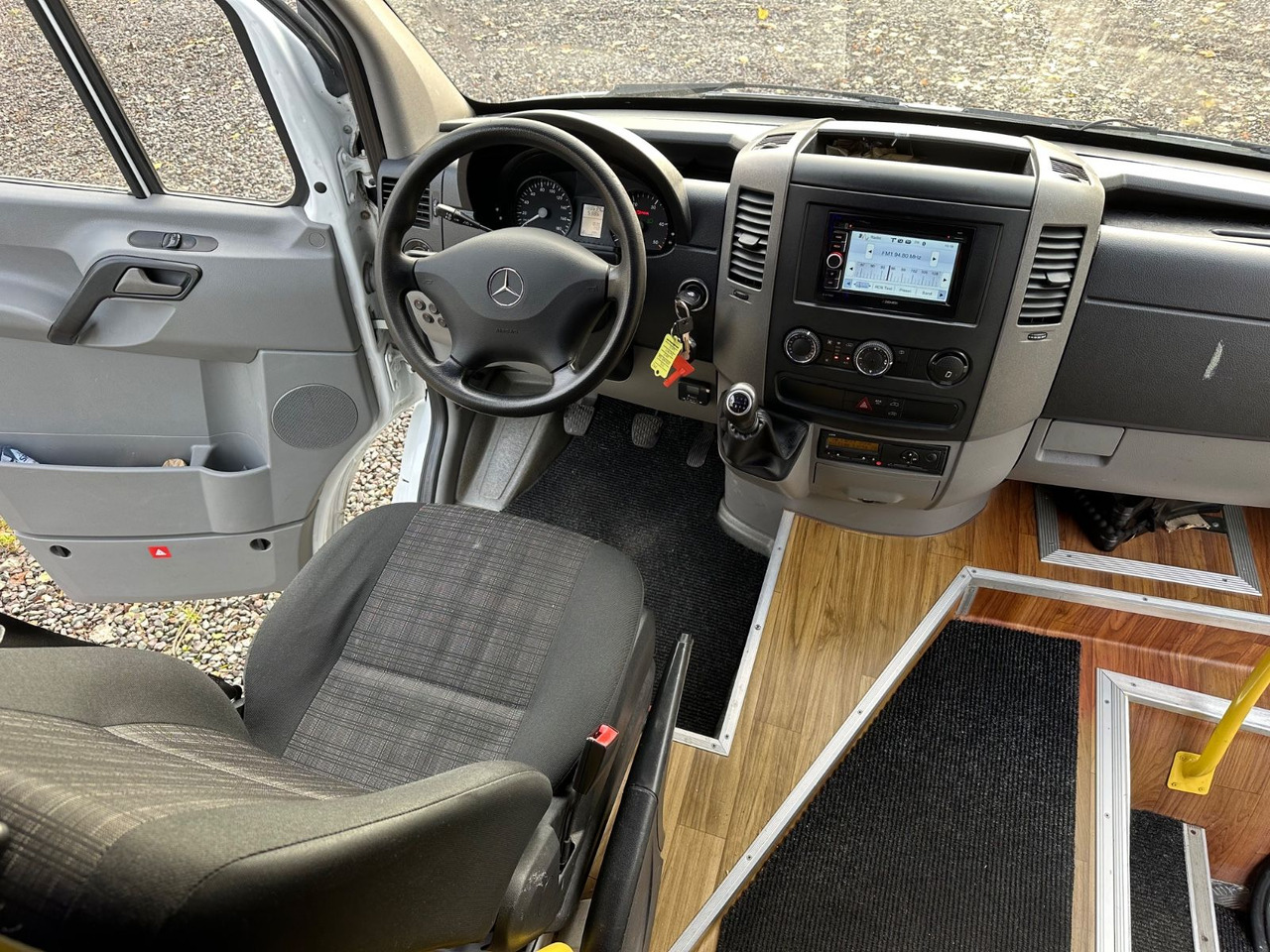 Mercedes-Benz Sprinter 516 CDi (DE*Klima*23 Reisesitze) - Minibus, Mikrobus: obrázek 4 Mercedes-Benz Sprinter 516 CDi (DE*Klima*23 Reisesitze) - Minibus, Mikrobus: obrázek 4