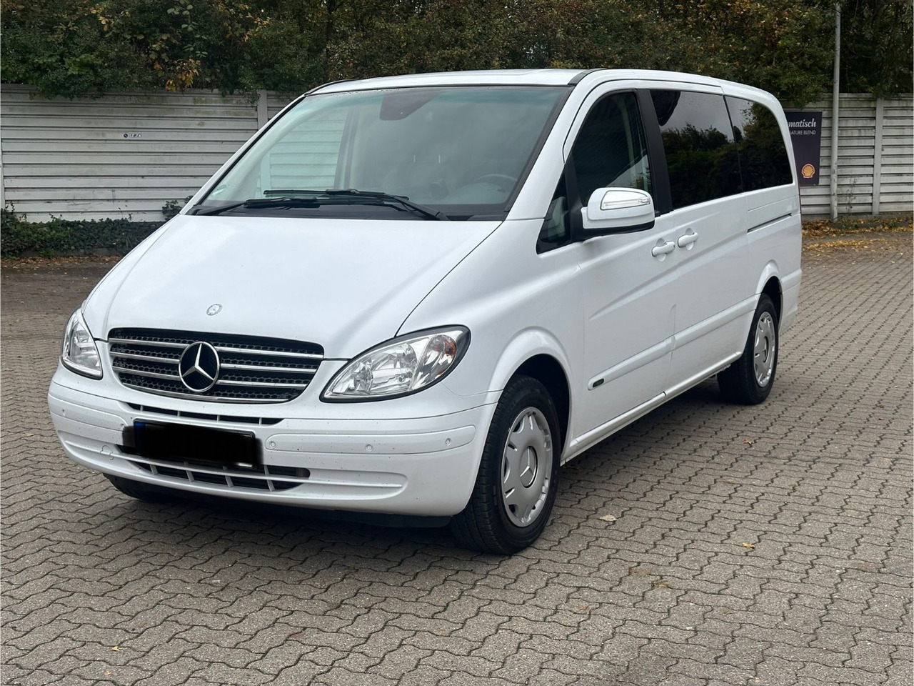 Mercedes-Benz Viano 2.2 CDI AMBIENTE extralang (Autom*133 tKm) - Mikrobus: obrázek 5 Mercedes-Benz Viano 2.2 CDI AMBIENTE extralang (Autom*133 tKm) - Mikrobus: obrázek 5
