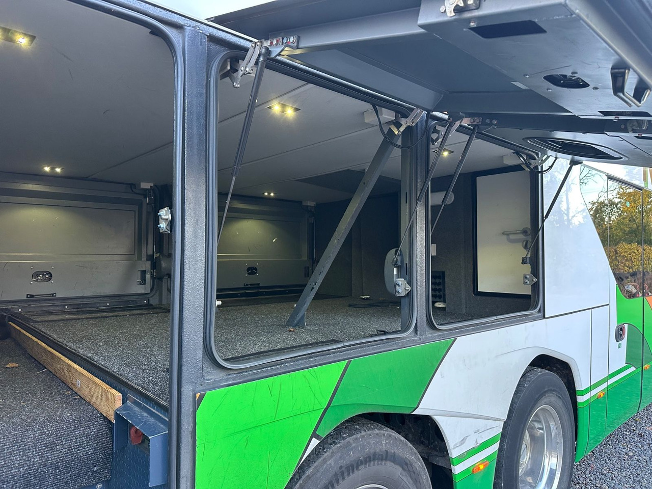 Neoplan P06 Skyliner L (78 Sitze*TOP*Panorama) - Dvoupatrový autobus: obrázek 4 Neoplan P06 Skyliner L (78 Sitze*TOP*Panorama) - Dvoupatrový autobus: obrázek 4