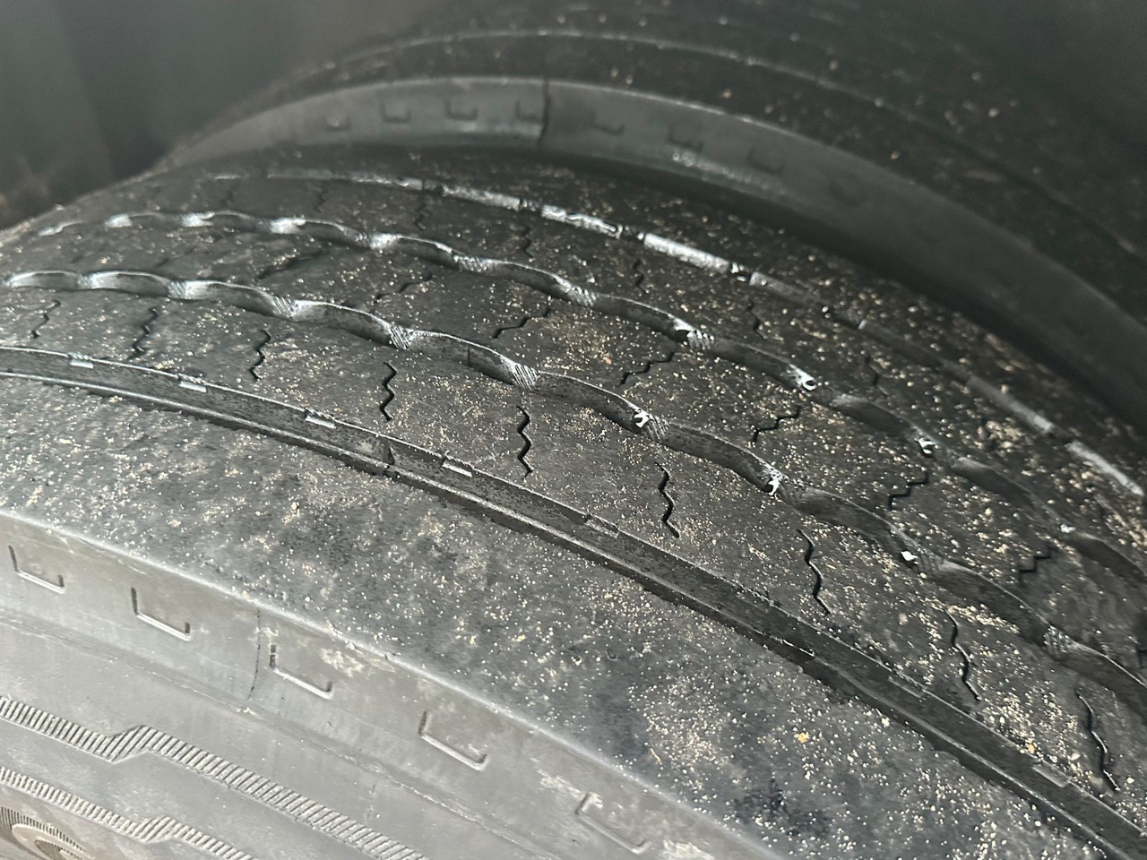 Scania Touring HD Higer 6X2 (86 tKm*59 Sitze) - Turistický autobus: obrázek 3 Scania Touring HD Higer 6X2 (86 tKm*59 Sitze) - Turistický autobus: obrázek 3