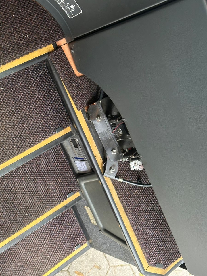 Setra S 415 GT (original Euro 4*Küche*WC) leasing Setra S 415 GT (original Euro 4*Küche*WC): obrázek 14