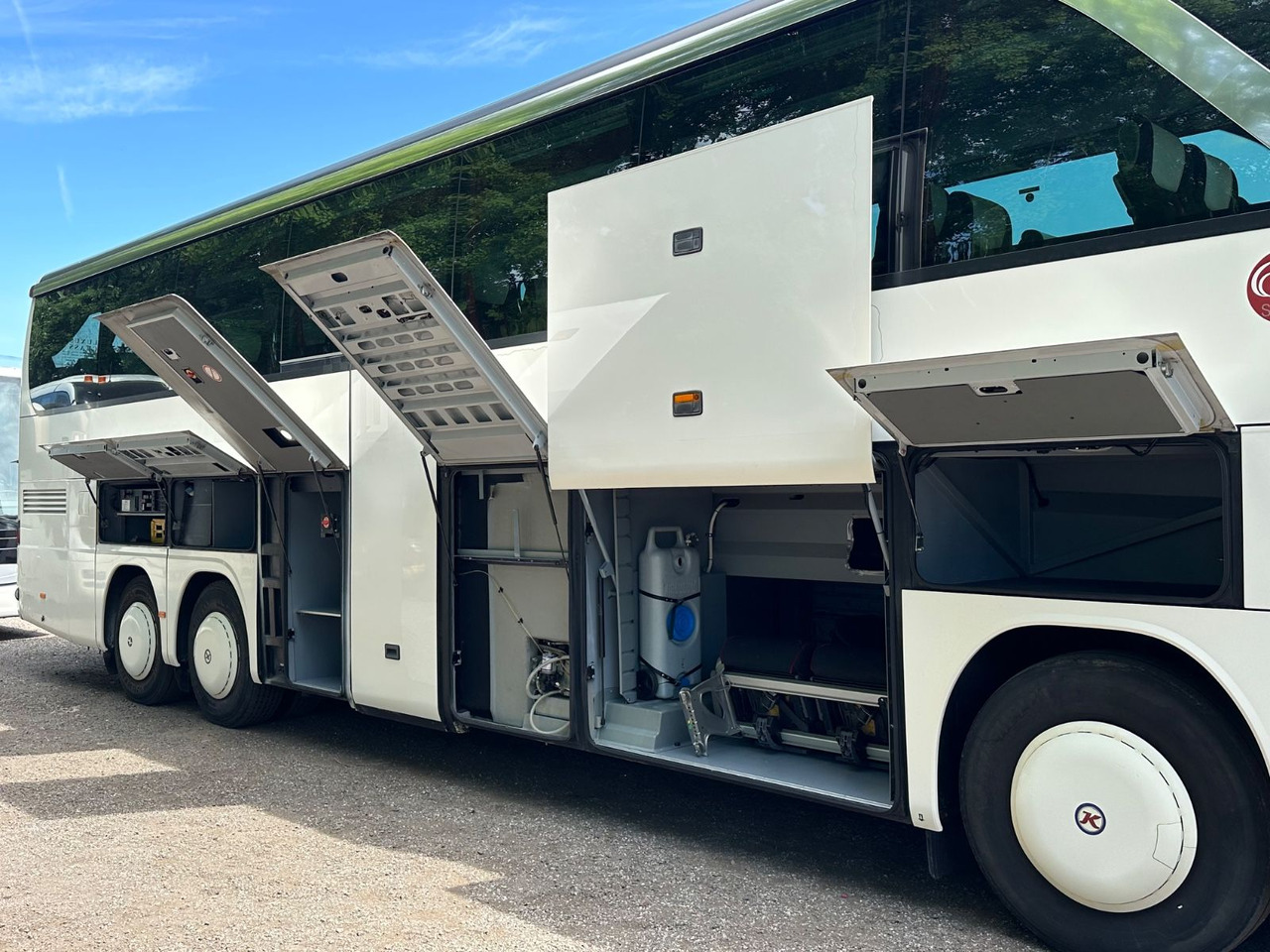 Setra S 416 HDH (Motor neu*TOP) - Turistický autobus: obrázek 4 Setra S 416 HDH (Motor neu*TOP) - Turistický autobus: obrázek 4
