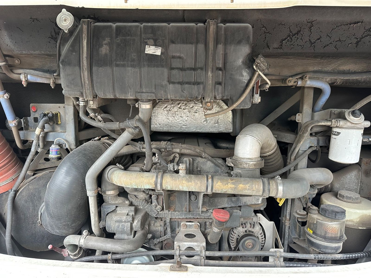 VDL Futura FHD 2-129 (Tourismo M*516 HD) - Turistický autobus: obrázek 4 VDL Futura FHD 2-129 (Tourismo M*516 HD) - Turistický autobus: obrázek 4