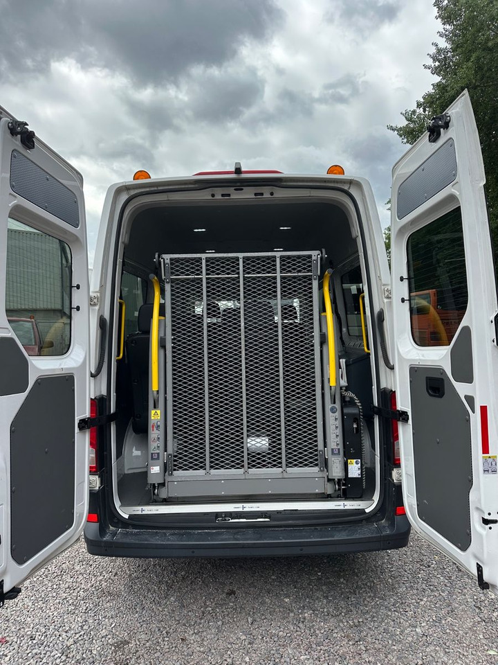 Volkswagen Crafter (PDC*StandHz.*Behinderten gerecht) - Mikrobus: obrázek 3 Volkswagen Crafter (PDC*StandHz.*Behinderten gerecht) - Mikrobus: obrázek 3